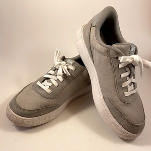 Kizik Kids Gray “Granite” Prague Sneakers slip-ons